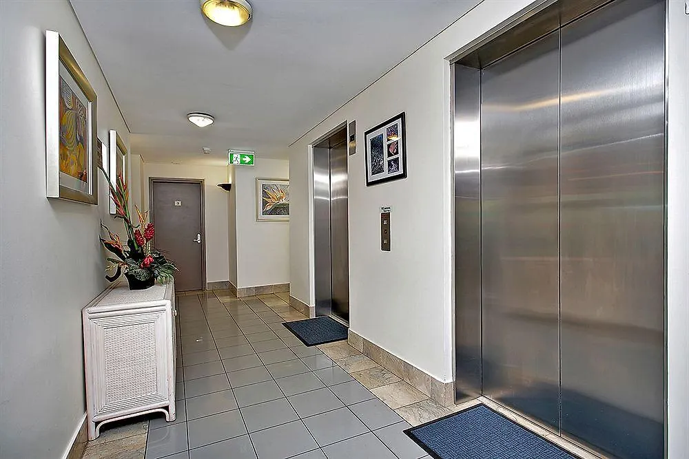 181 The Esplanade Aparthotel Cairns