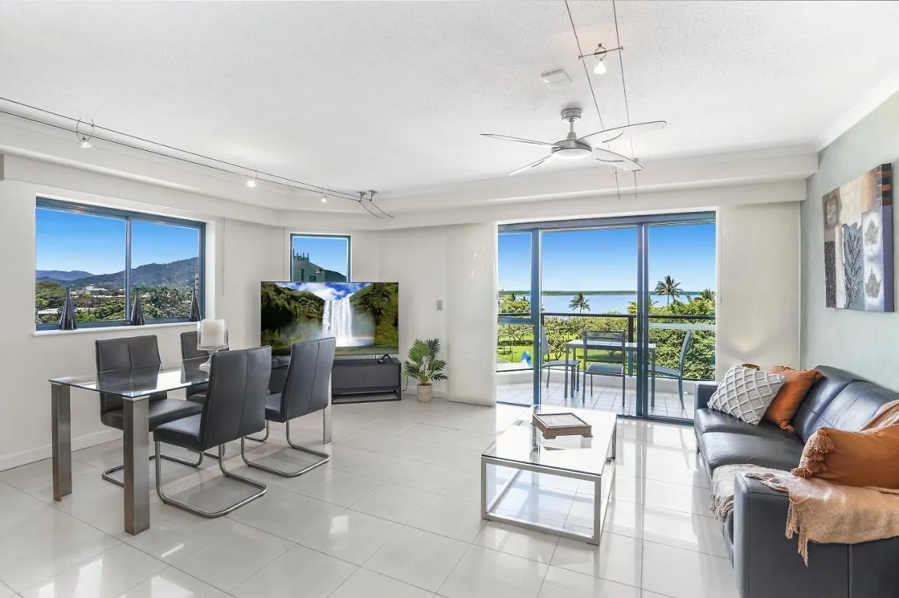 181 The Esplanade Aparthotel Cairns Australia