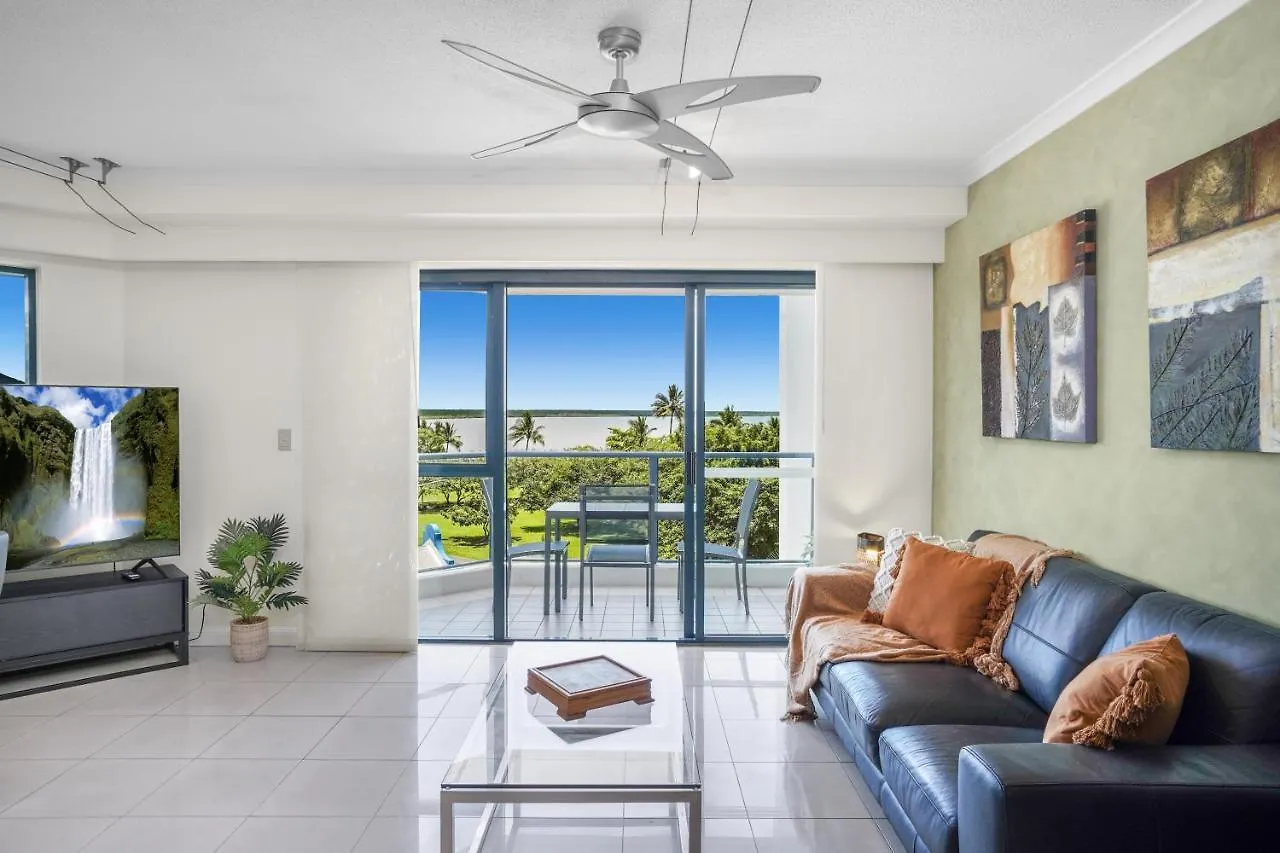 181 The Esplanade Aparthotel Cairns