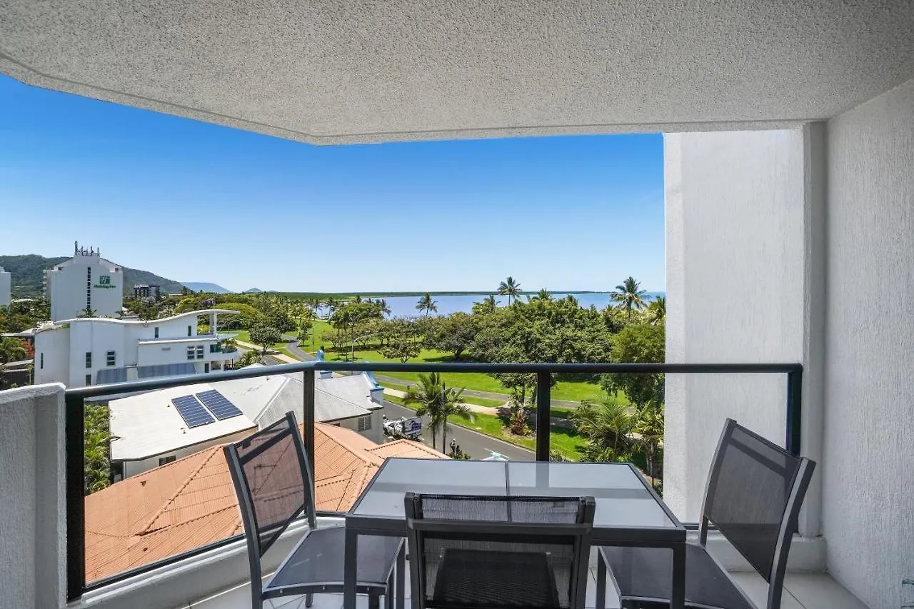181 The Esplanade Aparthotel Cairns
