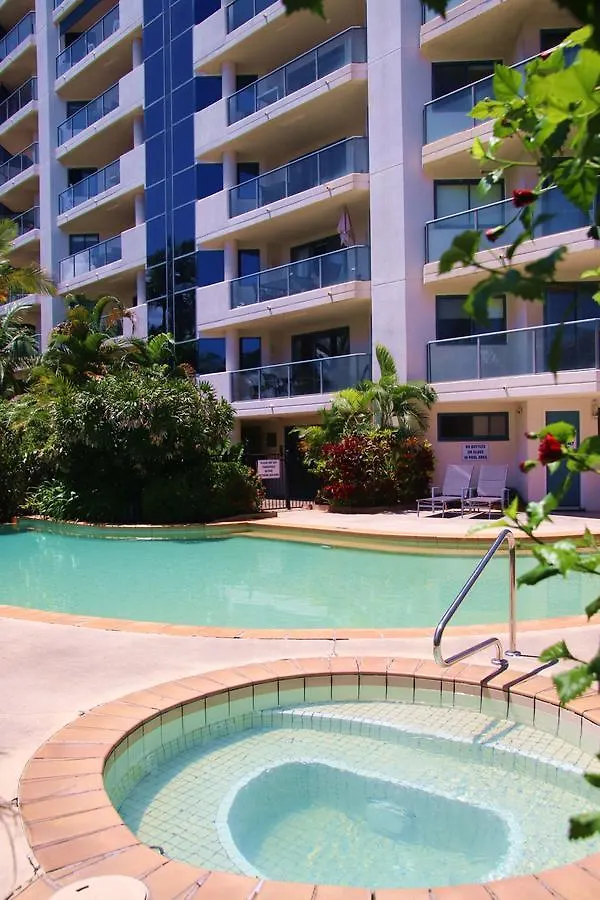 181 The Esplanade Aparthotel Cairns
