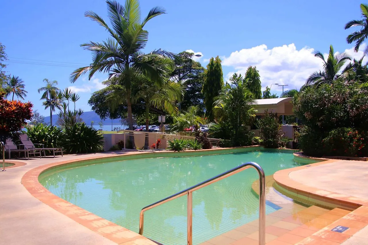 181 The Esplanade Aparthotel Cairns
