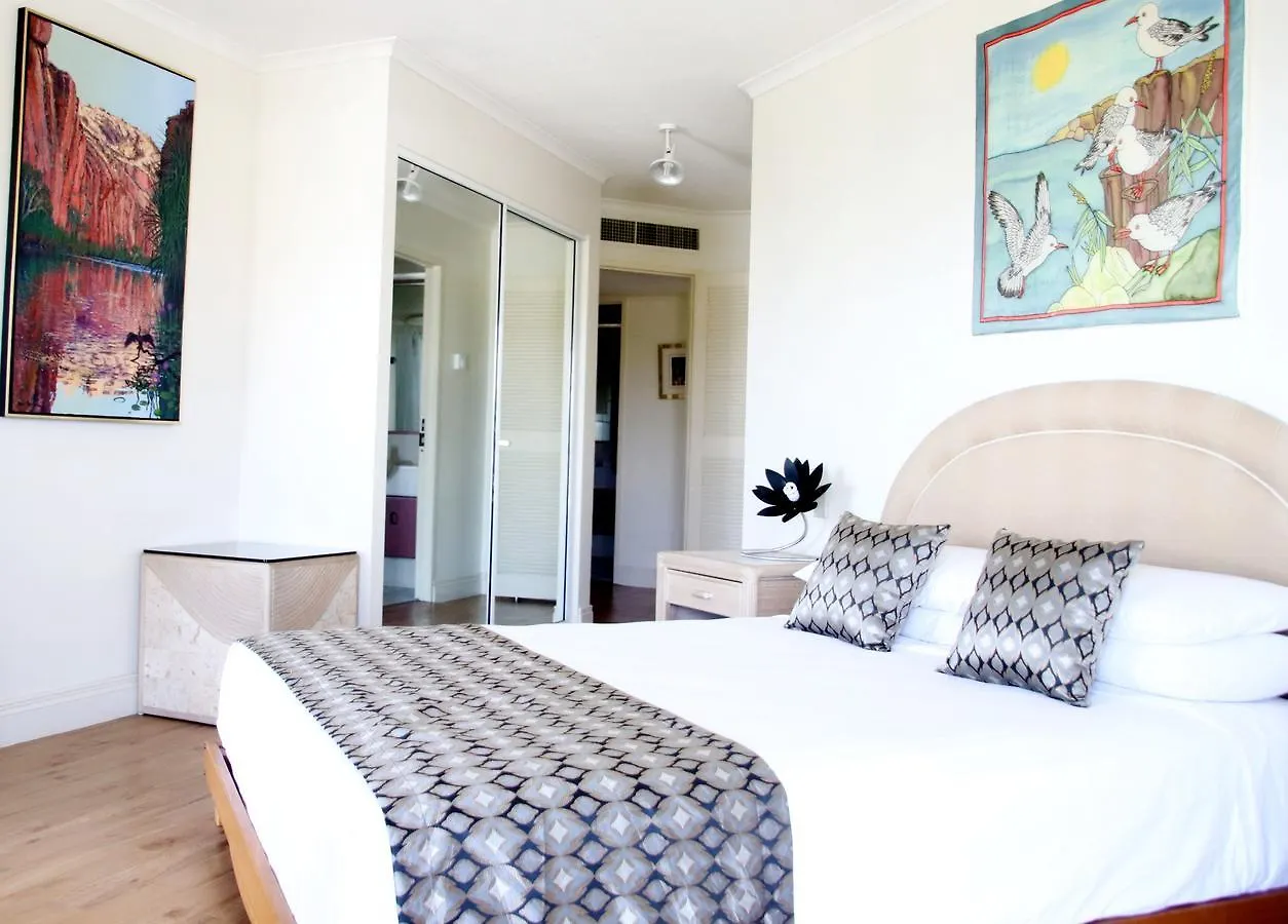 181 The Esplanade Aparthotel Cairns