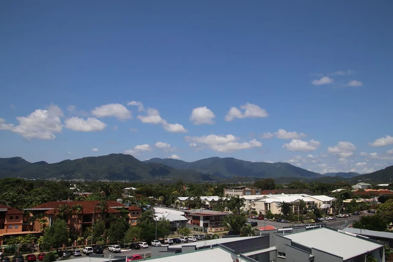 181 The Esplanade Aparthotel Cairns