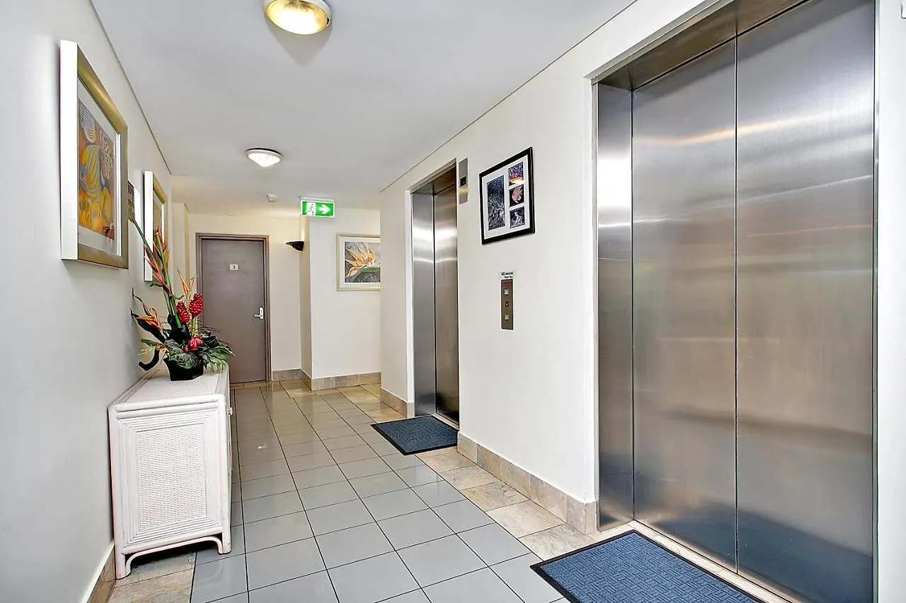 181 The Esplanade Aparthotel Cairns